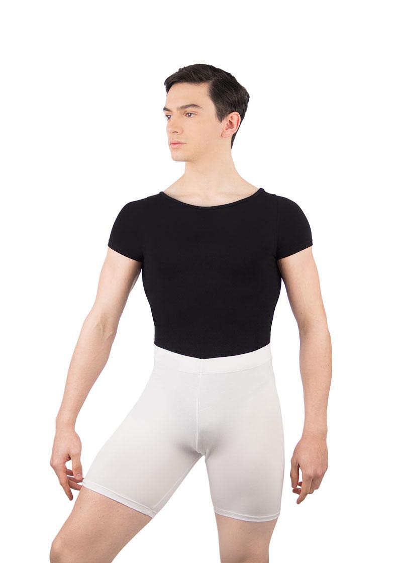 Pantaloni scurți, Avelino