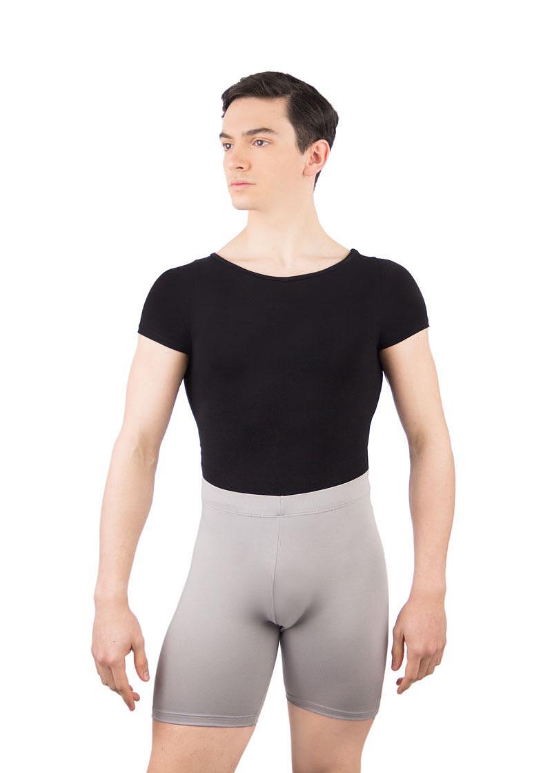 Pantaloni scurți, Avelino