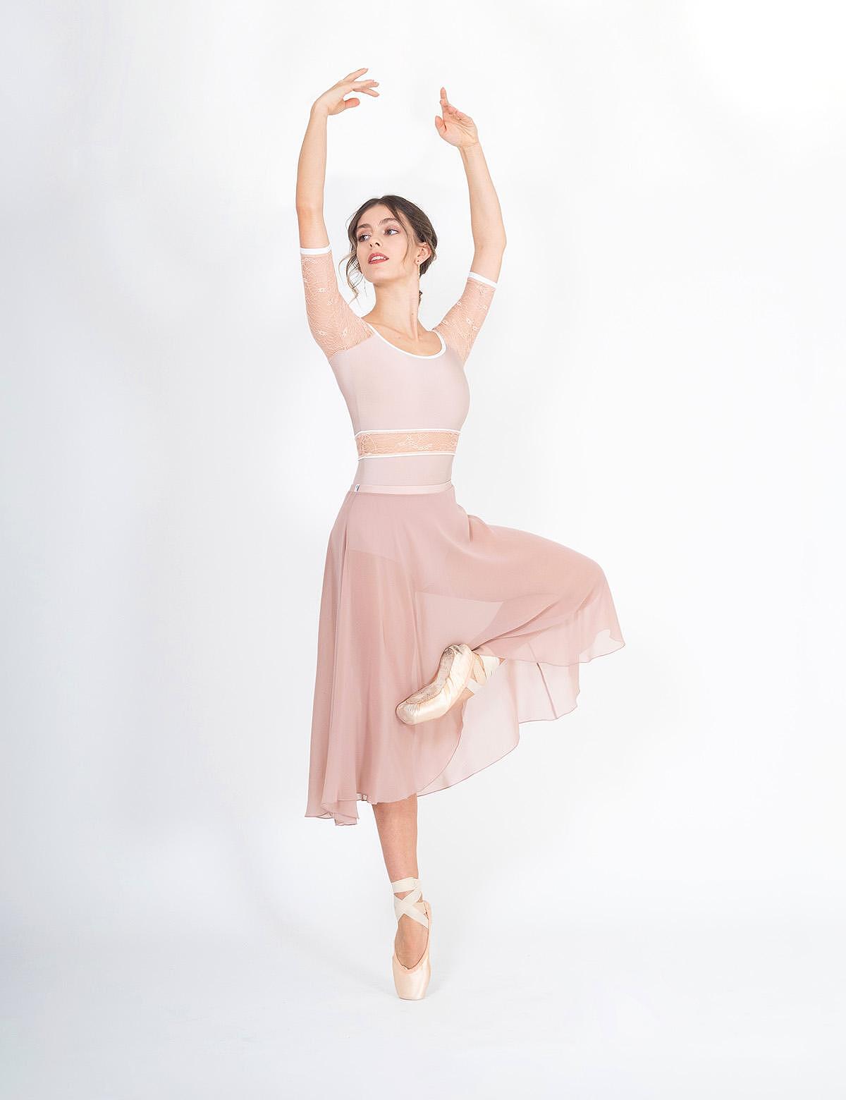 Fusta, Studio - 1Rosé 2025