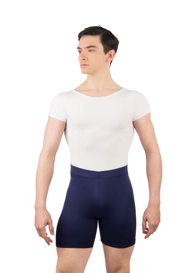 Pantaloni scurți, Avelino