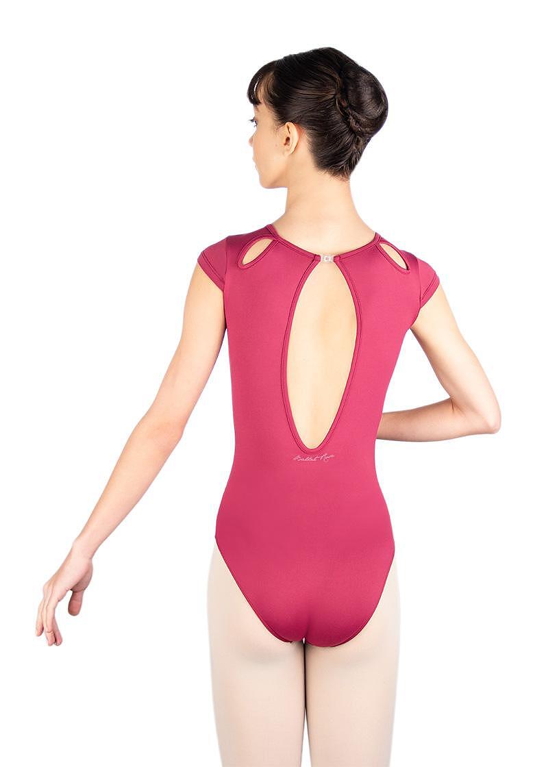 Tricou, Liana